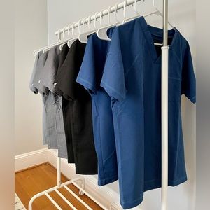 Men’s JAANUU Jogger Scrub Set